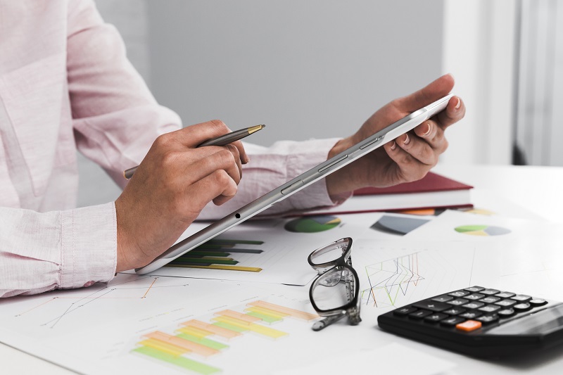 Como funciona uma holding empresarial